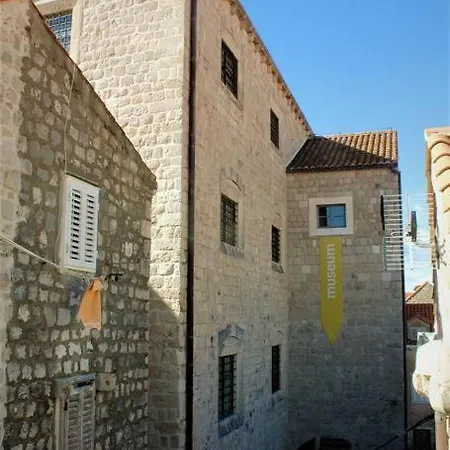 Maro Skyline Appartement *
