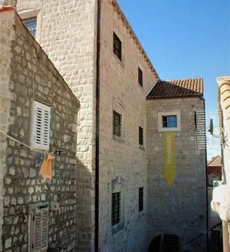 Maro Skyline Appartement *